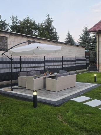 Zestaw mebli technorattanowych z sofami i wysokim stołem Cofete Grande – Grey