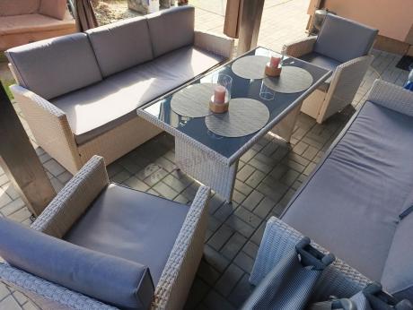 Zestaw mebli technorattanowych z sofami i wysokim stołem Cofete Grande – Grey