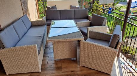 Zestaw mebli technorattanowych z sofami i wysokim stołem Cofete Grande – Grey