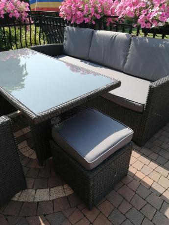 Zestaw mebli z sofą 186cm, wysokim stołem, fotelami i pufami Cofete Dining – Anthracite