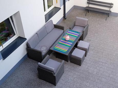 Zestaw mebli z sofą 186cm, wysokim stołem, fotelami i pufami Cofete Dining – Anthracite