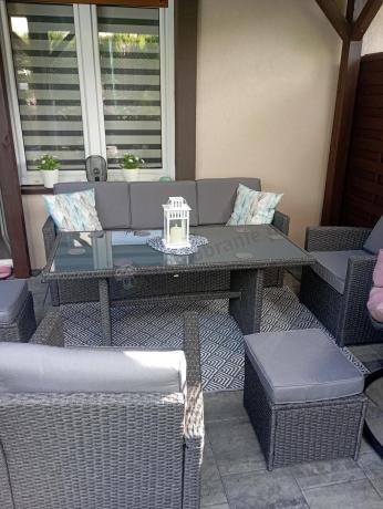 Zestaw mebli z sofą 186cm, wysokim stołem, fotelami i pufami Cofete Dining – Anthracite