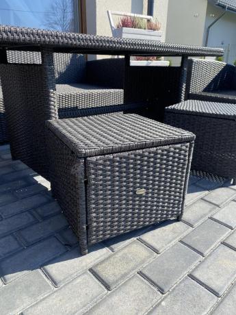 Zestaw mebli z sofą 186cm, wysokim stołem, fotelami i pufami Cofete Dining – Anthracite