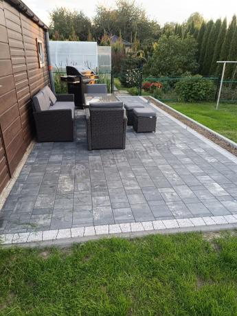 Zestaw mebli z sofą 186cm, wysokim stołem, fotelami i pufami Cofete Dining – Anthracite