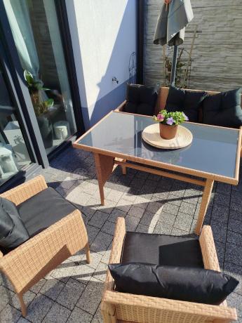 Zestaw mebli z technorattanu na taras Torino Dining – Yellow