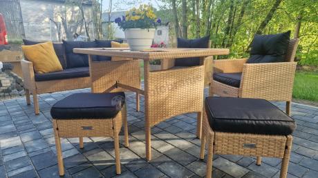 Zestaw mebli z technorattanu na taras Torino Dining – Yellow