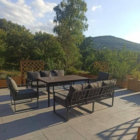 Zestaw obiadowy do ogrodu z dwiema sofami Panaon Grande Prime DG