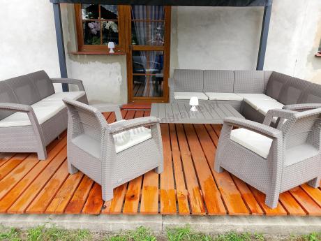 Zestaw ogrodowy dla 10 osób z narożnikiem, stołem podnoszonym i trzema fotelami Relly VII Cappuccino