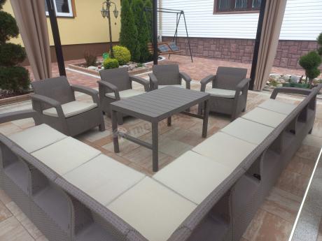 Zestaw ogrodowy dla 10 osób z narożnikiem, stołem podnoszonym i trzema fotelami Relly VII Cappuccino