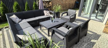Zestaw ogrodowy dla 10 osób z narożnikiem, stołem podnoszonym i trzema fotelami Relly VII grafitowy