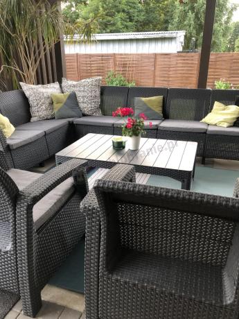 Zestaw ogrodowy dla 10 osób z narożnikiem, stołem podnoszonym i trzema fotelami Relly VII grafitowy