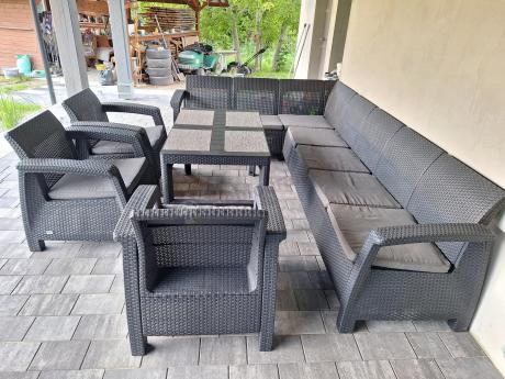 Zestaw ogrodowy dla 10 osób z narożnikiem, stołem podnoszonym i trzema fotelami Relly VII grafitowy