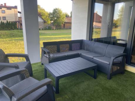 Zestaw ogrodowy dla 10 osób z narożnikiem, stołem podnoszonym i trzema fotelami Relly VII grafitowy