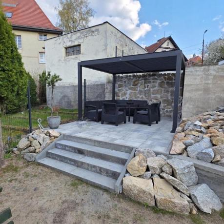 Zestaw ogrodowy dla 10 osób z narożnikiem, stołem podnoszonym i trzema fotelami Relly VII grafitowy