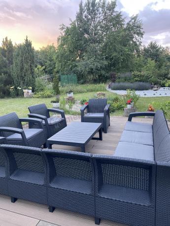 Zestaw ogrodowy dla 10 osób z narożnikiem, stołem podnoszonym i trzema fotelami Relly VII grafitowy