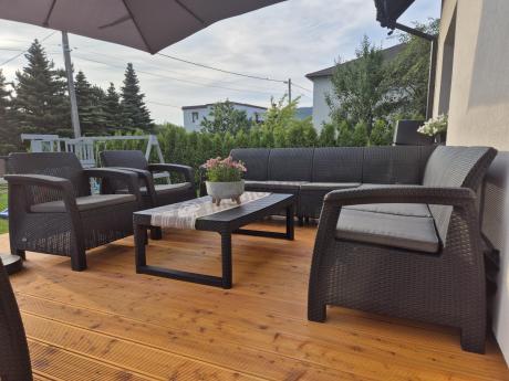 Zestaw ogrodowy dla 10 osób z narożnikiem, stołem podnoszonym i trzema fotelami Relly VII grafitowy