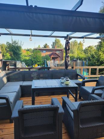 Zestaw ogrodowy dla 10 osób z narożnikiem, stołem podnoszonym i trzema fotelami Relly VII grafitowy