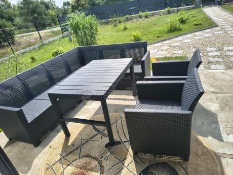 Zestaw ogrodowy dla 8 osób narożnik Nedler VI, stół podnoszony i dwa fotele - grafit