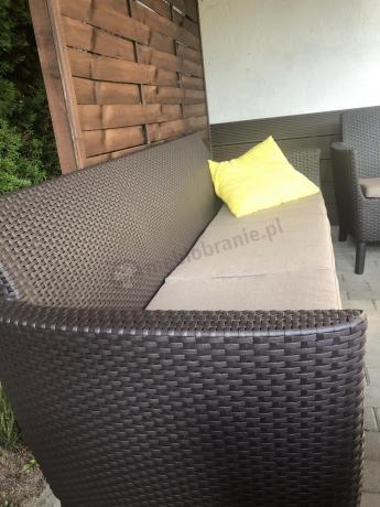 Zestaw ogrodowy na 8 osób z regulowanym stolikiem Meblobranie SFLM brązowy