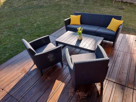 zestaw ogrodowy na nóżkach