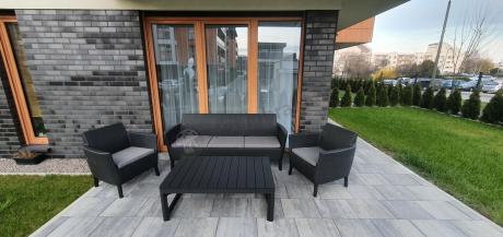 zestaw ogrodowy na nóżkach