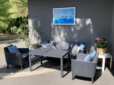 zestaw ogrodowy na nóżkach