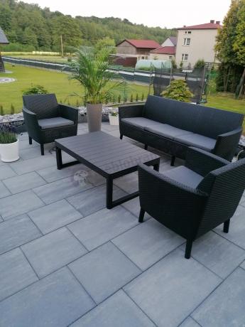 zestaw ogrodowy na nóżkach