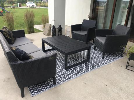 zestaw ogrodowy na nóżkach