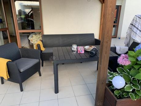 zestaw ogrodowy na nóżkach