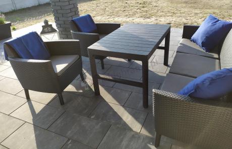 zestaw ogrodowy na nóżkach