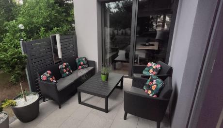 zestaw ogrodowy na nóżkach