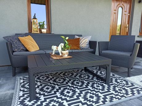 zestaw ogrodowy na nóżkach