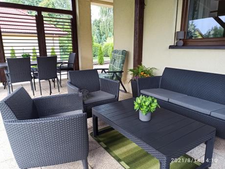 zestaw ogrodowy na nóżkach