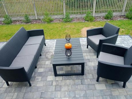 zestaw ogrodowy na nóżkach