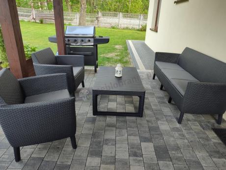 zestaw ogrodowy na nóżkach