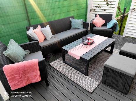 zestaw ogrodowy na nóżkach