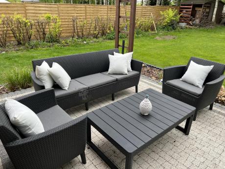 zestaw ogrodowy na nóżkach