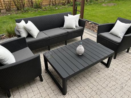 zestaw ogrodowy na nóżkach