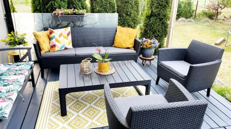 zestaw ogrodowy na nóżkach