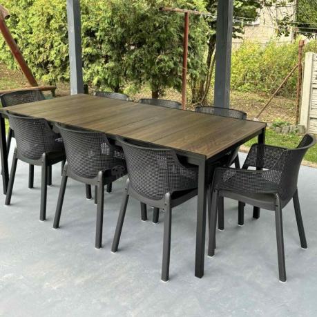 Zestaw ogrodowy Portis dla 8 osób ze stołem 200cm w kolorze orzecha i fotelami