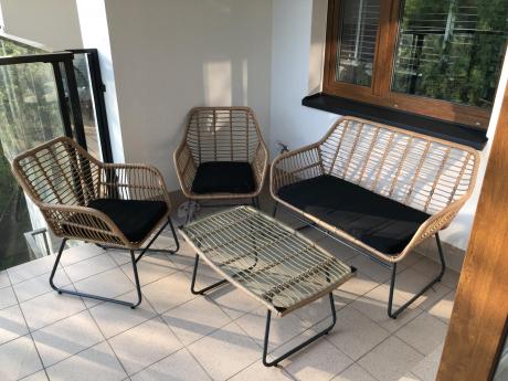 Zestaw ogrodowy rattanowy ze stolikiem Torgiano Set brązowy