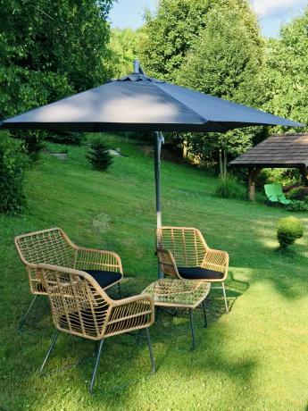 Zestaw ogrodowy rattanowy ze stolikiem Torgiano Set brązowy