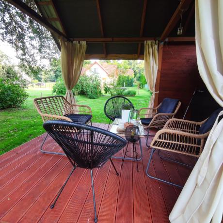 Zestaw ogrodowy rattanowy ze stolikiem Torgiano Set brązowy