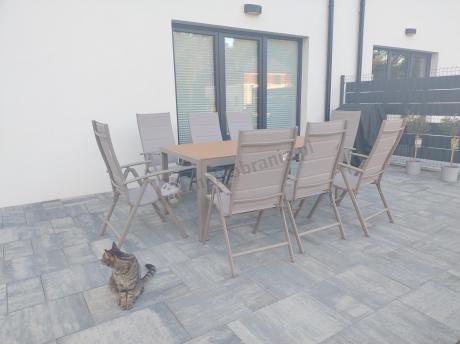 Zestaw ogrodowy stół 180cm i 8 regulowanych krzeseł aluminiowych - Kanbery Wood Taupe 8+1