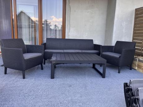 zestaw ogrodowy na nóżkach