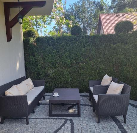 Zestaw ogrodowy z podnoszonym stołem Meblobranie S3L brąz