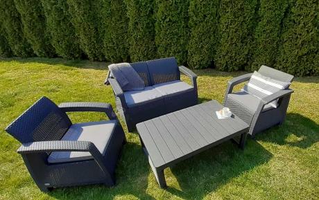 Zestaw ogrodowy z podnoszonym stolikiem Corfu Set Lyon Grafitowy