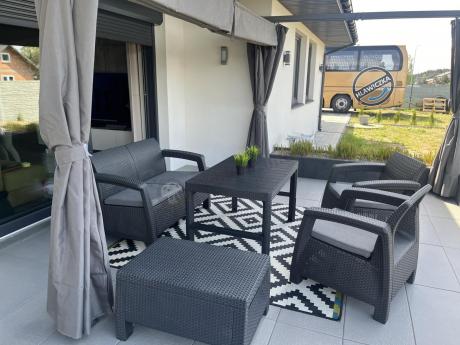 Zestaw ogrodowy z podnoszonym stolikiem Corfu Set Lyon Grafitowy