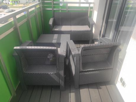 Zestaw ogrodowy z podnoszonym stolikiem Corfu Set Lyon Grafitowy