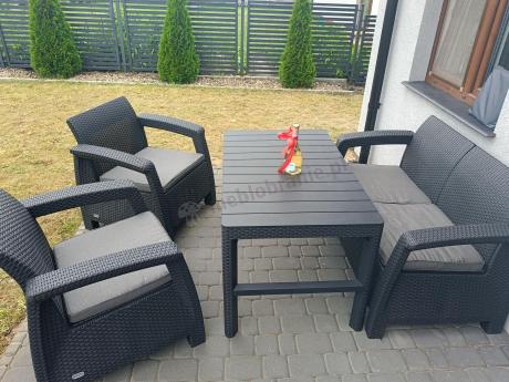 Zestaw ogrodowy z podnoszonym stolikiem Corfu Set Lyon Grafitowy